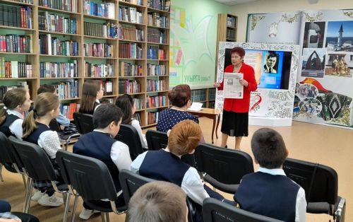 Әдәбият сөючеләр Ватан сугышында катнашкан  татар шагыйрьләрен искә алдылар