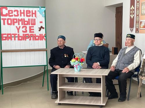 Югары Мәлемдә сугыш чоры балалары белән очрашу узды