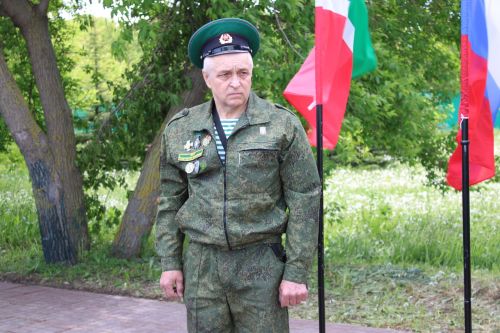 Зәйдә чик сакчыларына яңа һәйкәл ачылды
