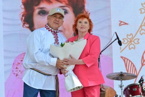 Зәй хореографы Лидия Нестягина «Фидакарь хезмәт өчен» медале белән бүләкләнде