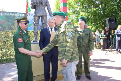 В Заинске отметили День пограничника
