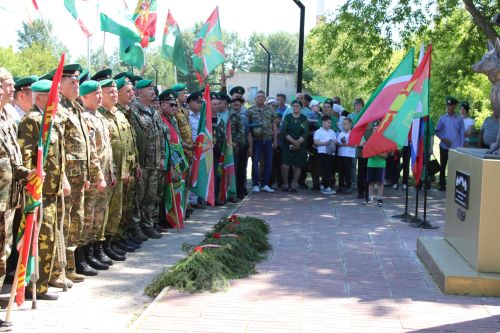 В Заинске отметили День пограничника