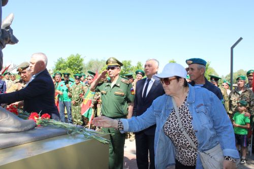 В Заинске отметили День пограничника