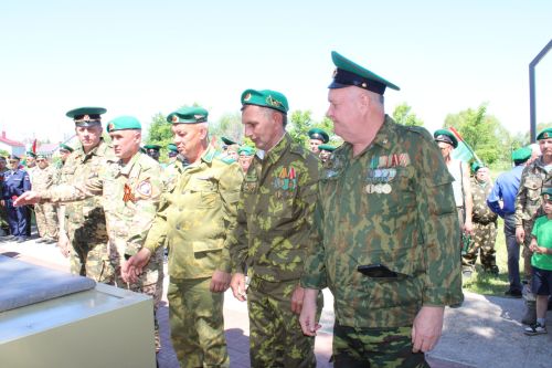 В Заинске отметили День пограничника