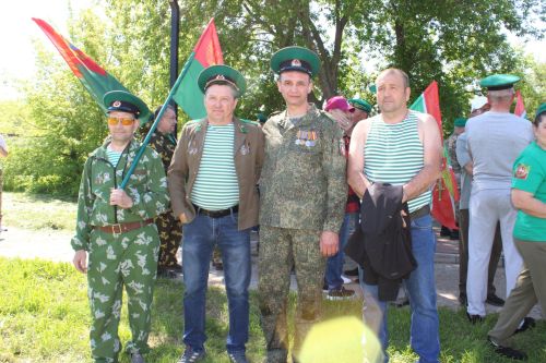 В Заинске отметили День пограничника