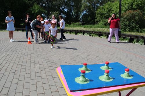 В Заинске дошколята сыграли в «Зарницу»