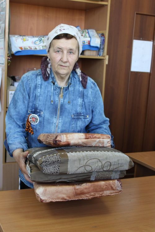 800 сетей за 880 дней: волонтеры Старого Заинска отметили символичную веху к 80-летию Победы