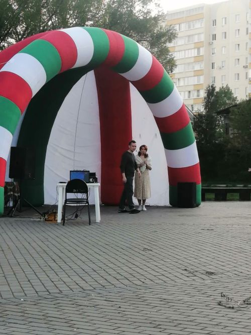 Зәйдә “Паркта театр” проекты кысаларында хәрби-патриотик темага спектакльләр күрсәтелә