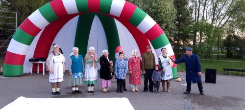 Зәйдә “Паркта театр” проекты кысаларында хәрби-патриотик темага спектакльләр күрсәтелә