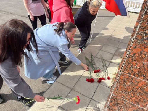 В Заинске состоялся автопробег Победы