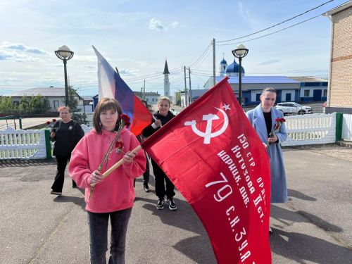 В Заинске состоялся автопробег Победы