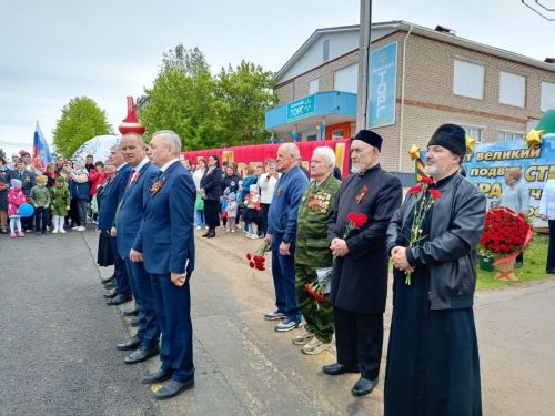Җиңү бәйрәме ул – сугыш һәм хезмәт батырларын хөрмәтләү дә, хәтерләрне ныгыту көне дә