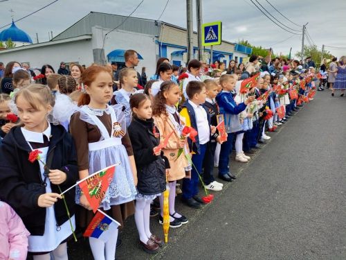 Җиңү бәйрәме ул – сугыш һәм хезмәт батырларын хөрмәтләү дә, хәтерләрне ныгыту көне дә