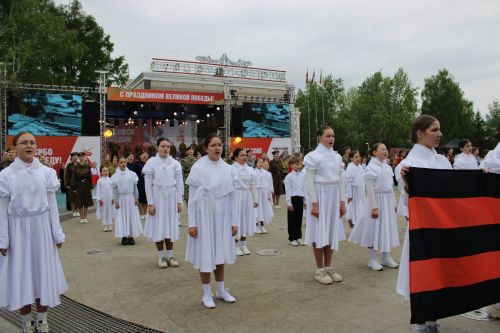 Фоторепортаж с празднования 80-летия Великой Победы в Заинске