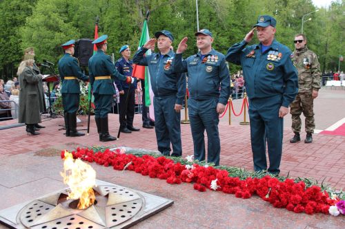 Фоторепортаж с празднования 80-летия Великой Победы в Заинске