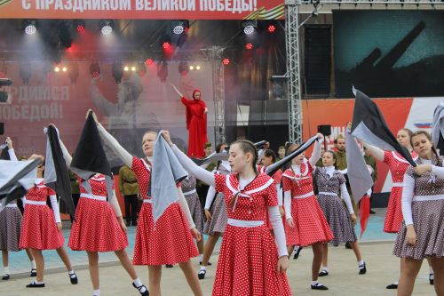 Фоторепортаж с празднования 80-летия Великой Победы в Заинске