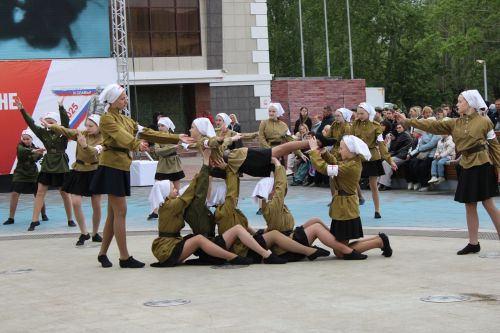 Фоторепортаж с празднования 80-летия Великой Победы в Заинске