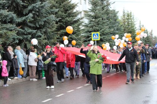 Фоторепортаж с празднования 80-летия Великой Победы в Заинске