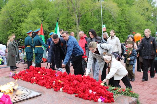 Фоторепортаж с празднования 80-летия Великой Победы в Заинске