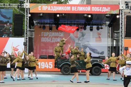 Фоторепортаж с празднования 80-летия Великой Победы в Заинске