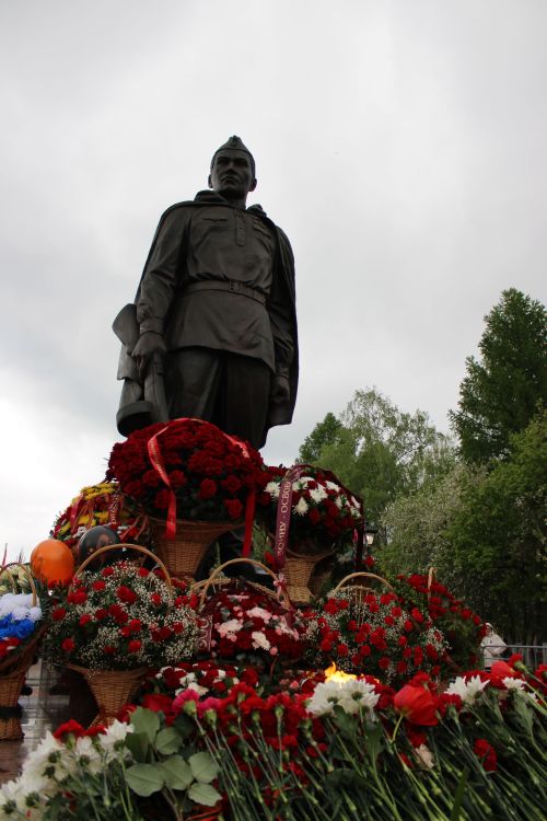 Фоторепортаж с празднования 80-летия Великой Победы в Заинске