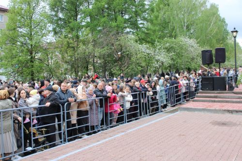 Фоторепортаж с празднования 80-летия Великой Победы в Заинске