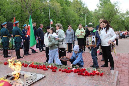 Фоторепортаж с празднования 80-летия Великой Победы в Заинске
