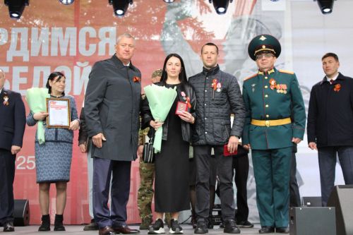 Фоторепортаж с празднования 80-летия Великой Победы в Заинске