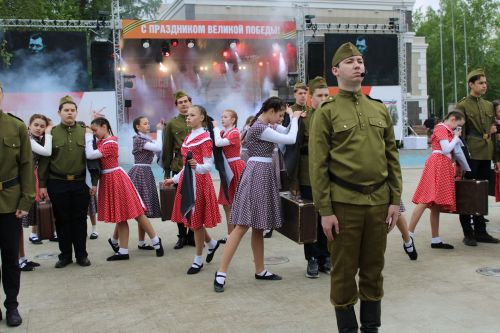 Фоторепортаж с празднования 80-летия Великой Победы в Заинске