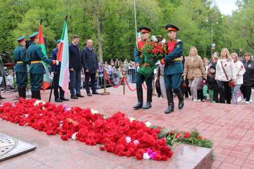 Фоторепортаж с празднования 80-летия Великой Победы в Заинске