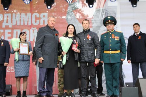 Фоторепортаж с празднования 80-летия Великой Победы в Заинске