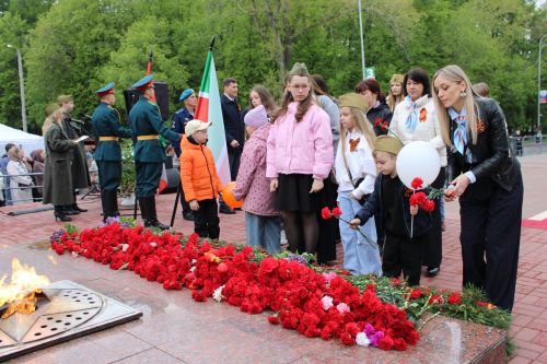 Фоторепортаж с празднования 80-летия Великой Победы в Заинске