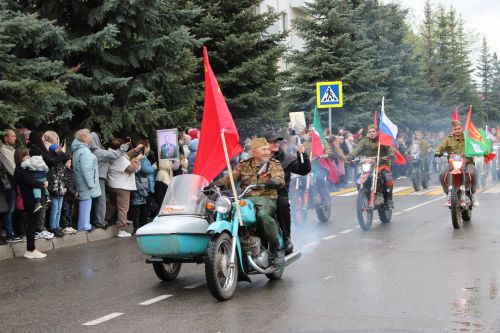 Фоторепортаж с празднования 80-летия Великой Победы в Заинске