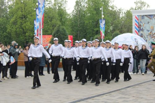 Фоторепортаж с празднования 80-летия Великой Победы в Заинске