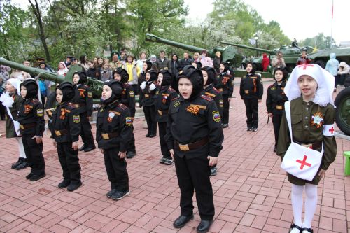 Фоторепортаж с празднования 80-летия Великой Победы в Заинске