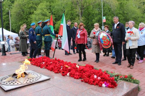 Фоторепортаж с празднования 80-летия Великой Победы в Заинске
