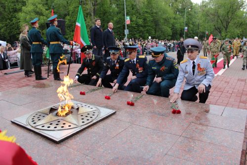 Фоторепортаж с празднования 80-летия Великой Победы в Заинске
