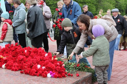 Фоторепортаж с празднования 80-летия Великой Победы в Заинске