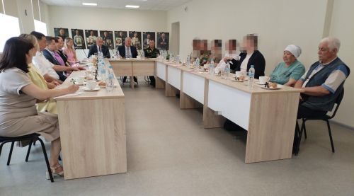 Заинск поддерживает своих героев