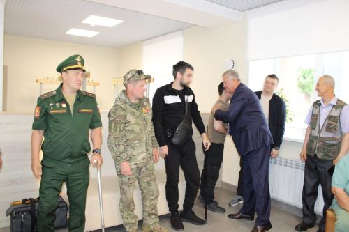 Заинск поддерживает своих героев