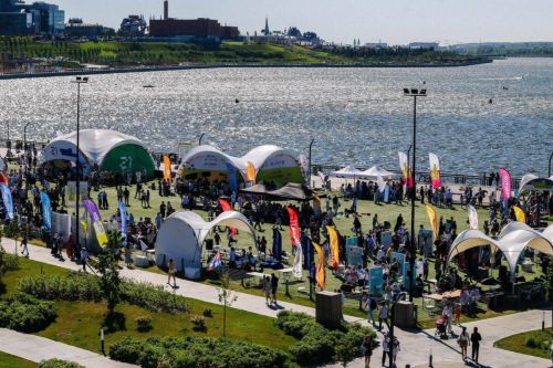 Масштабный фестиваль ко Дню молодежи в Казани: две площадки, насыщенная программа и яркие события