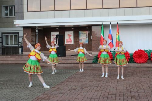 В Заинске отметили День России