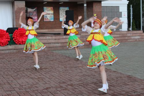 В Заинске отметили День России