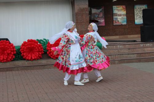 В Заинске отметили День России