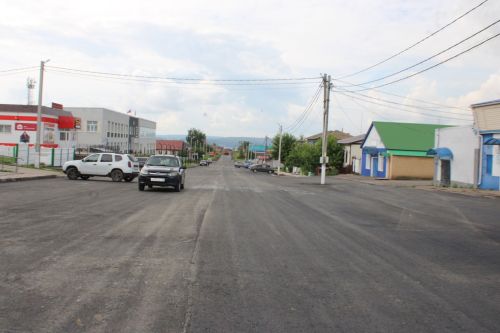 Иске Зәй бистәсенең Орджоникидзе  урамына яңа асфальт җәелде