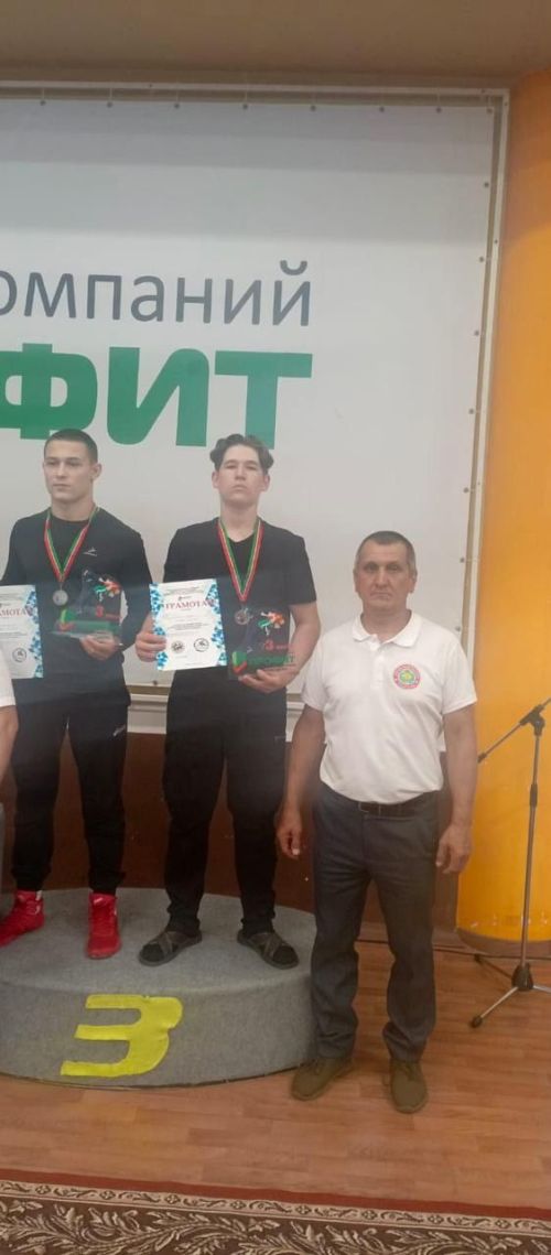 Заинский борец стал чемпионом международного турнира