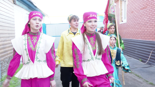 Аксарда Сабантуйга бүләк җыйдылар