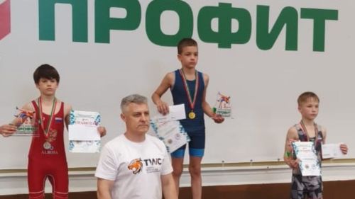 Заинский борец стал чемпионом международного турнира