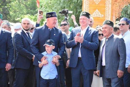 Заинское подворье на Сабантуе в Казани