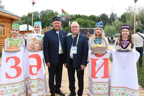 Заинское подворье на Сабантуе в Казани
